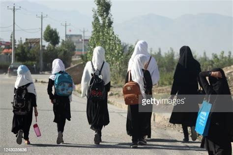 8,060 Afghan Girl Photo Stock Photos & High